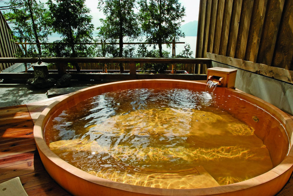 Lakeside Villa Suimeikaku Chitose  Exterior foto